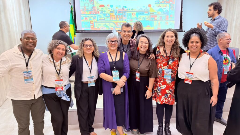 Imagem mostra novos integrantes do Conselho das Cidades
